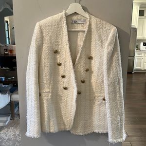 Zara tweed  cream colored blazer in size medium